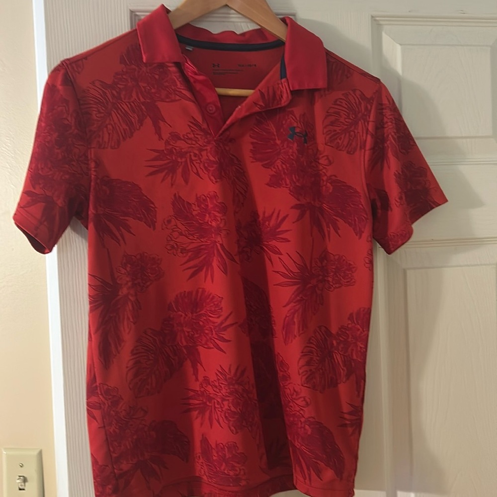 Under Armour Boys Large polo shirt used